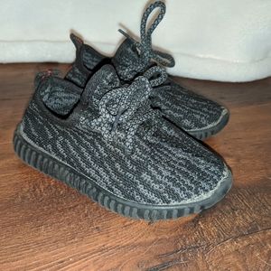 Kids Sport Shoes